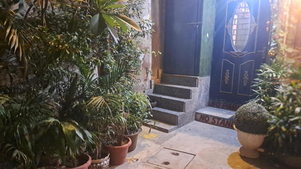 Sufi Khandar Home Stay Nowe Delhi Zewnętrze zdjęcie
