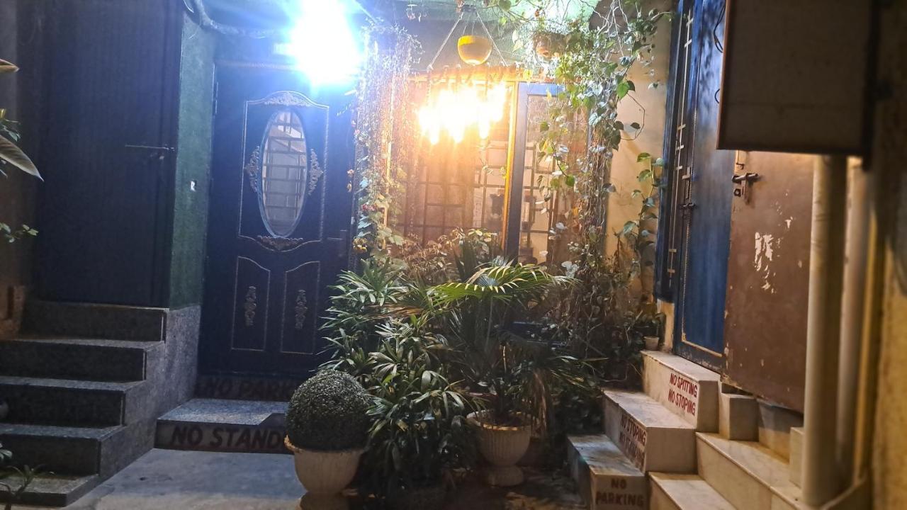 Sufi Khandar Home Stay Nowe Delhi Zewnętrze zdjęcie